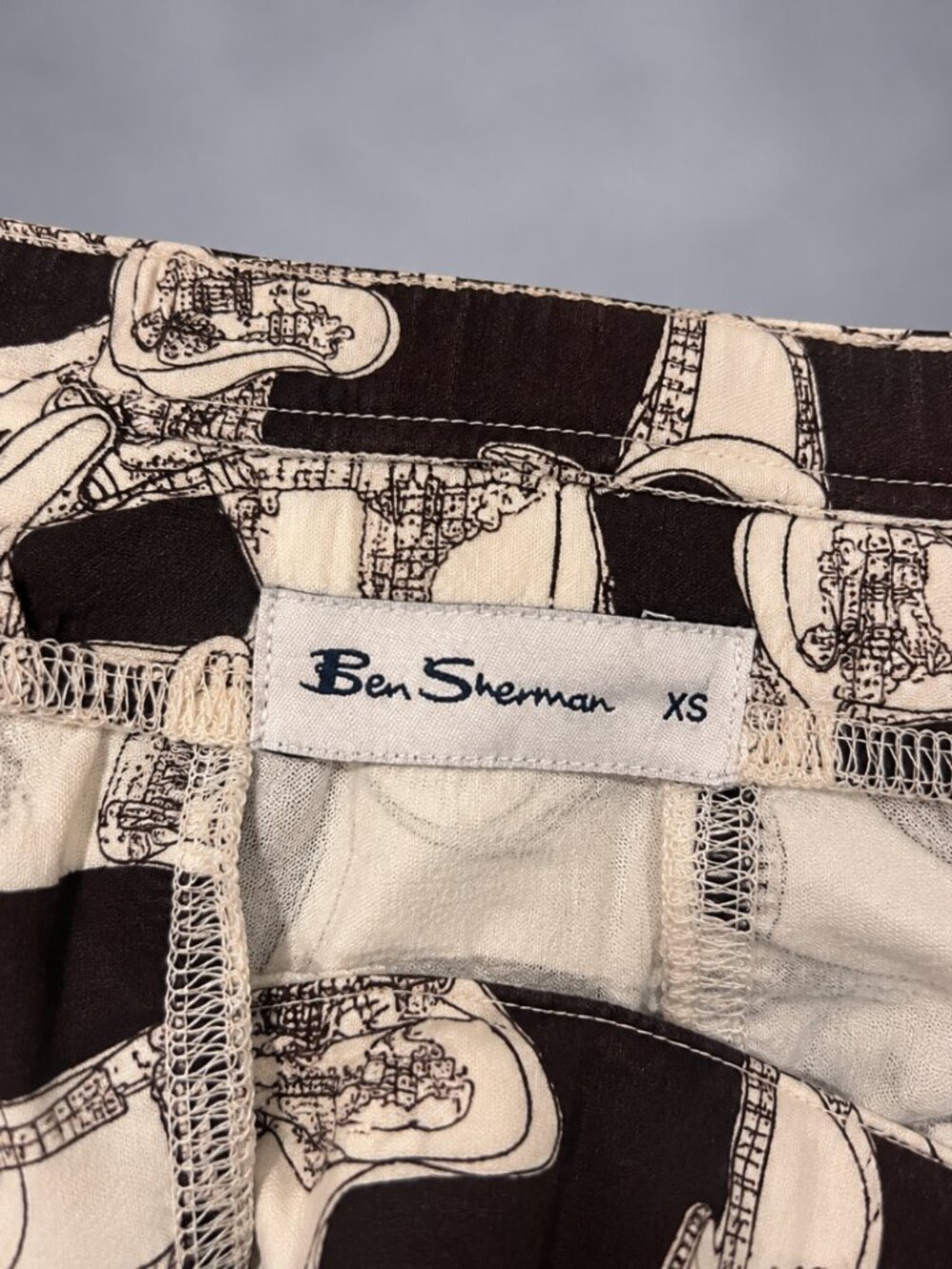Ben Sherman Guitar Print Handkerchief Hem Skirt Brown White XS - Picture 5 of 6